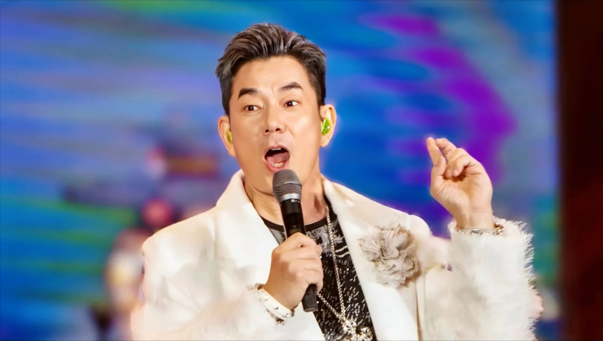 肖战和文淇合影,澳门开彩号码查询,前瞻性战略落实探讨_开发版V6.76